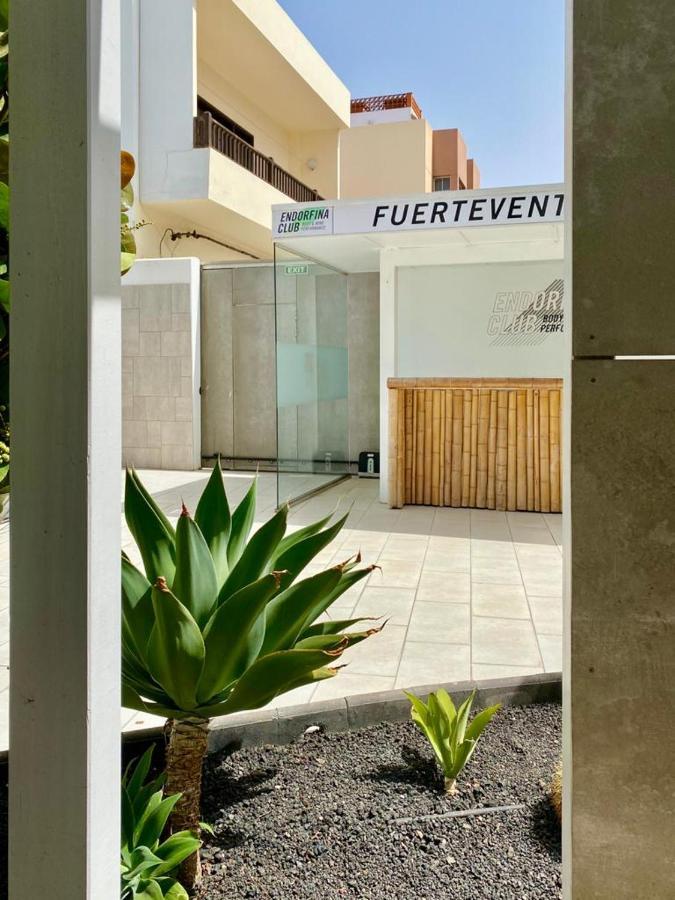 קורלחו Casa Perla - Cozy Apartment Pool Side מראה חיצוני תמונה